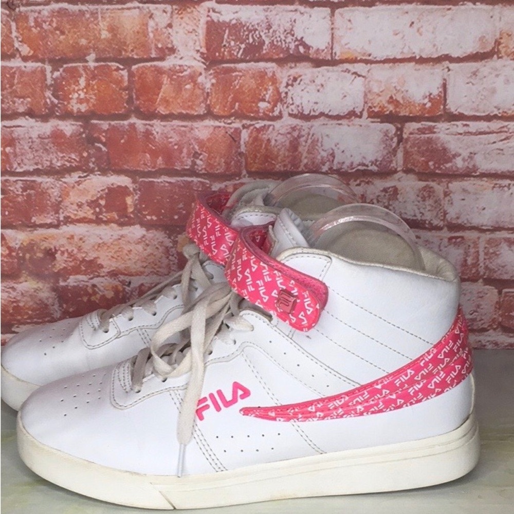 Vintage 90s Fila Vulc 13 Hot Pink and White High Top Retro Sneakers